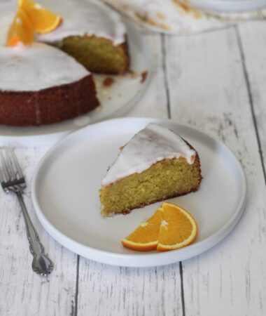 Orange cardamom olive oil cake